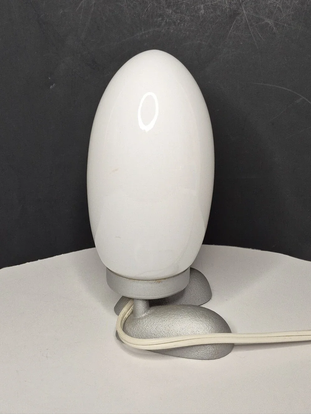 KONNO Tatsuo White Fjorton Dino Egg Lamp Vintage Ikea